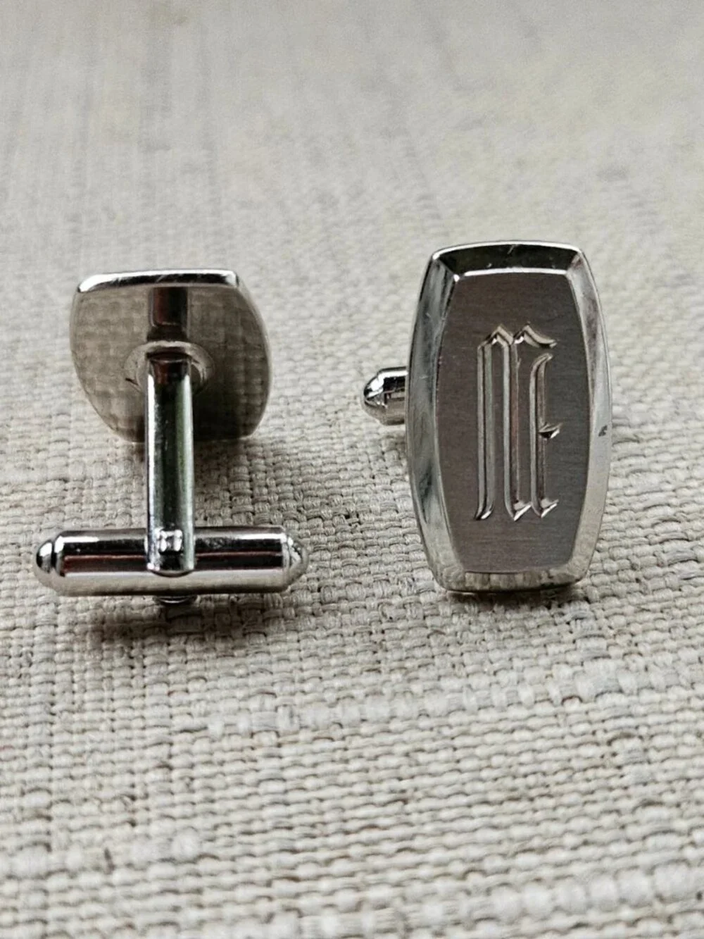 Vintage Hickok Men Cuff Links Silver Tone Shirt Cufflinks Stud Made in USA